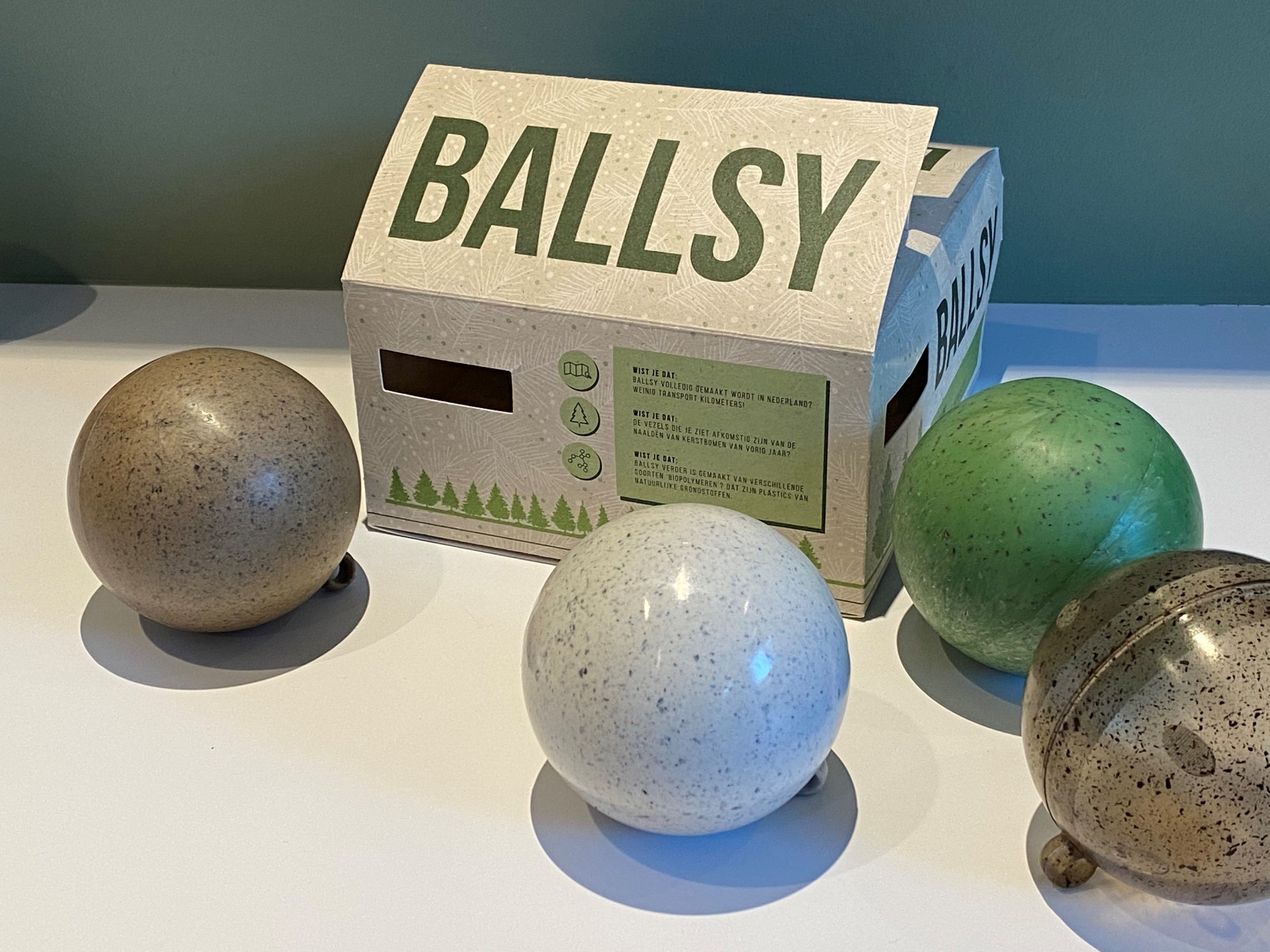 BALLSY-biobased-kerstbal